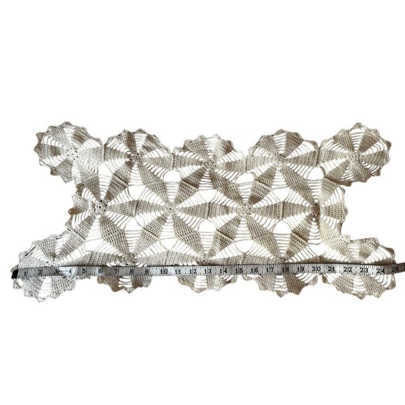 Handcrafted Crochet Lace Table Runner Dresser Scarf 25.5\" x 11\" Cream Vintage Handcrafted Crochet Lace Table Runner Dresser Scarf 25.5\" x 11\" Cream Vintage